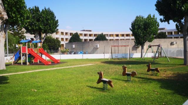 Villetta A Schiera In Villaggio Metatur Metaponto Buitenkant foto