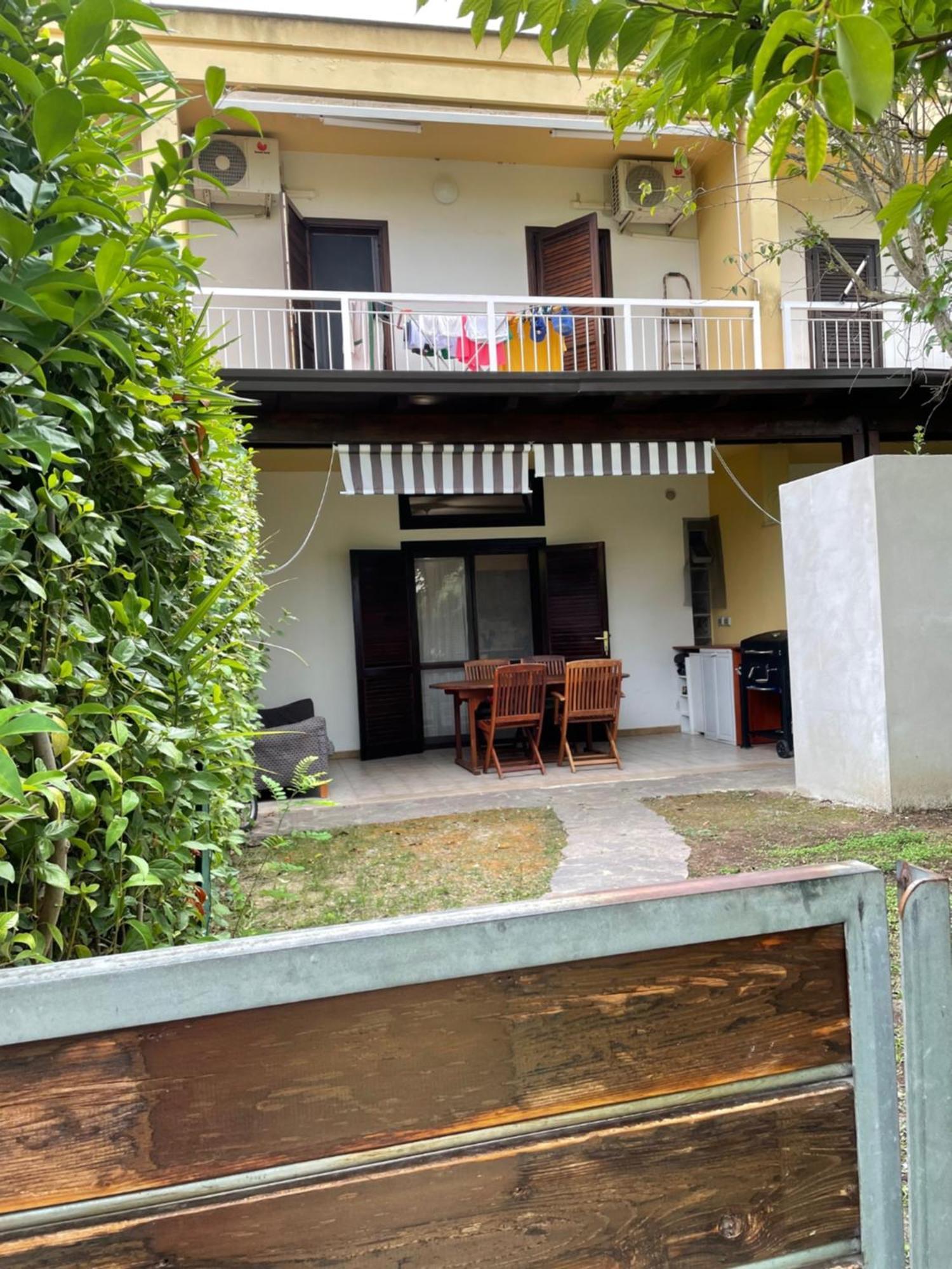 Villetta A Schiera In Villaggio Metatur Metaponto Buitenkant foto